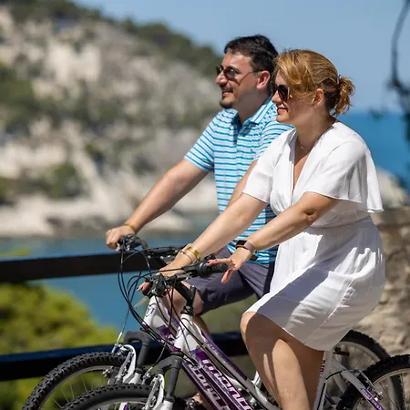 Degli Ulivi 3* Βιέστε